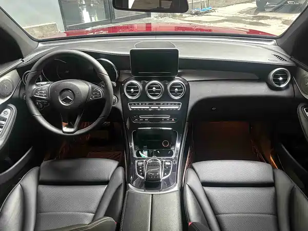 Mercedes-Benz GLC 2016