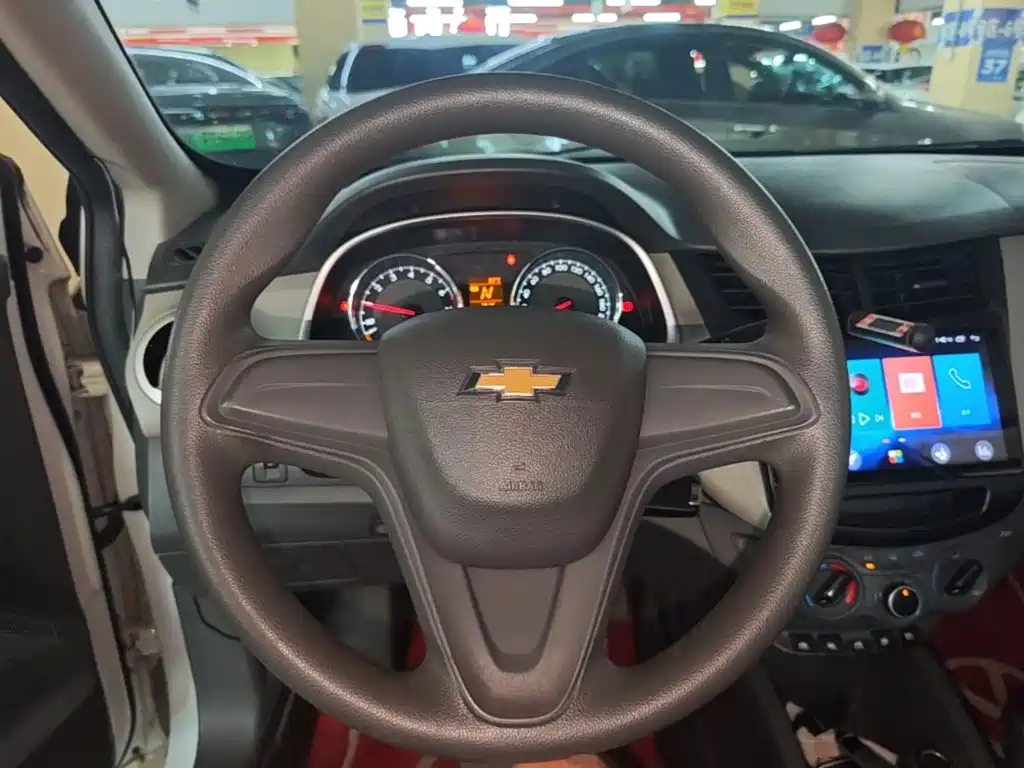 Chevrolet Sail 2017 — фото 11
