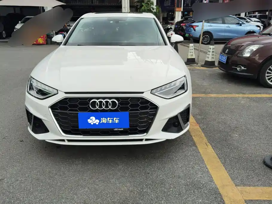 Audi A4L 2021