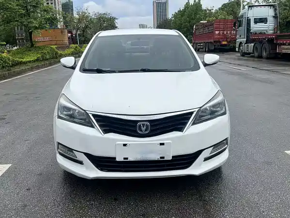 Changan Yuexiang V7 2016
