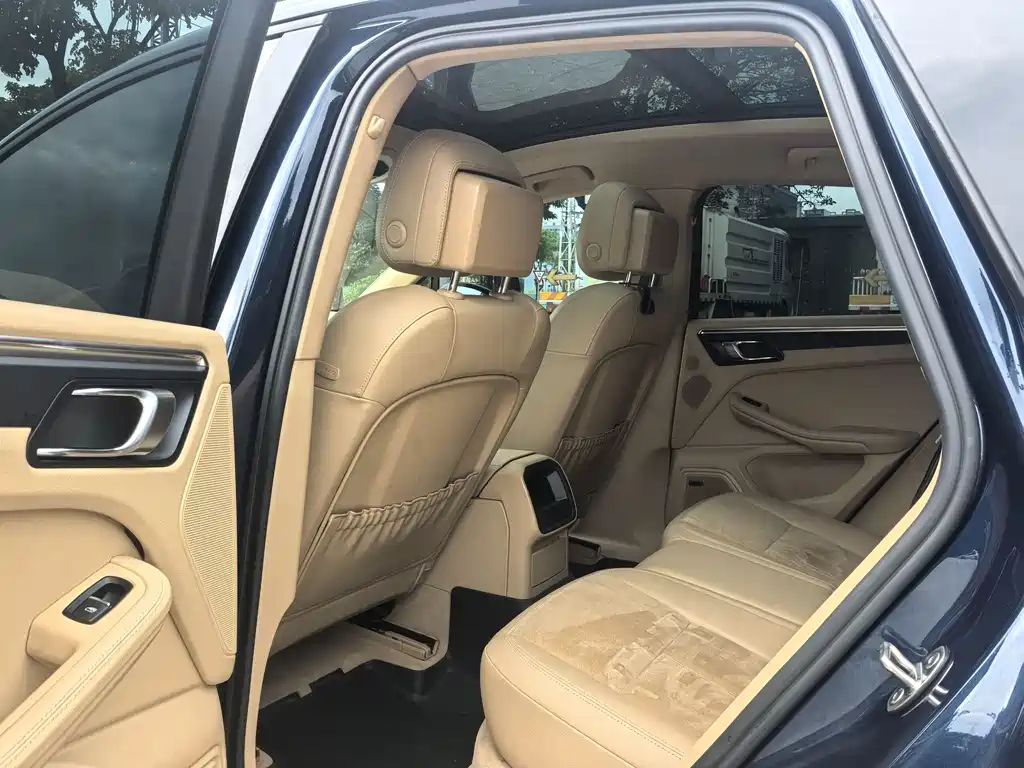 Porsche Macan 2015 — фото 10