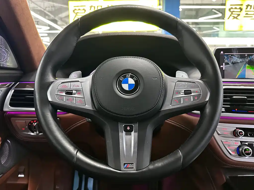 BMW 7 Series 2022 — фото 11
