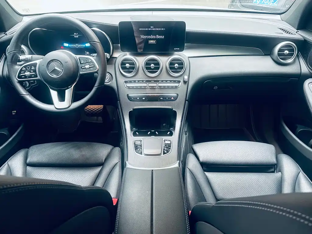 Mercedes-Benz GLC Coupe 2021 — фото 8