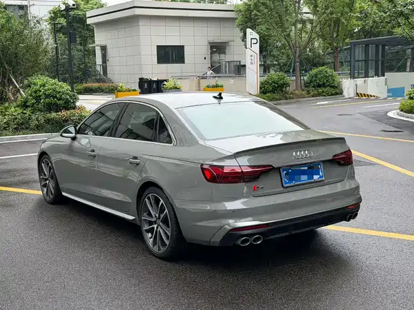 Audi S4 2021