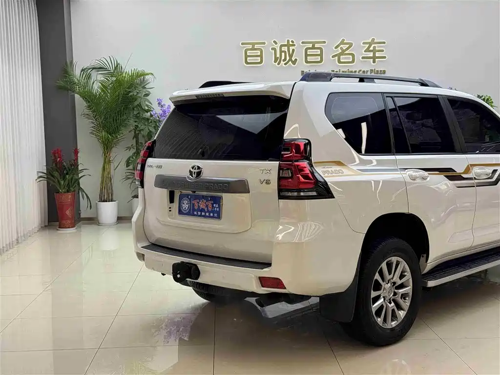 Toyota Prado 2018 — фото 7