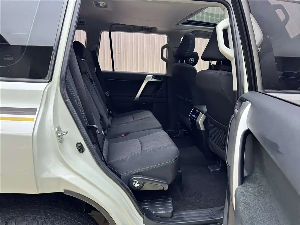 Toyota Prado 2018 — фото 14