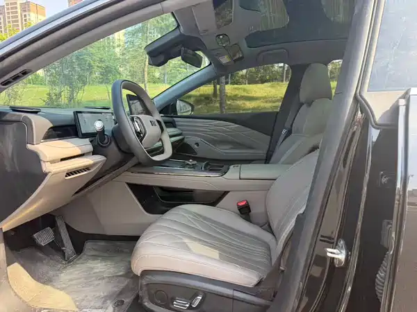 Geely Galaxy Starshine 8 2025