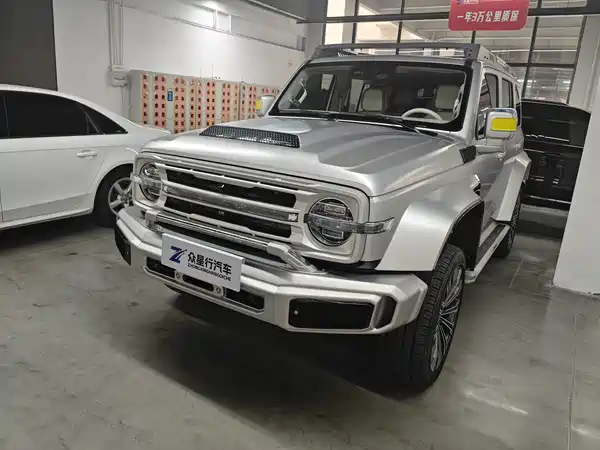Tank 300 2022