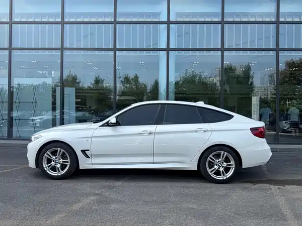 BMW 3 Series GT 2021