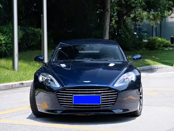 Aston Martin Rapide 2017