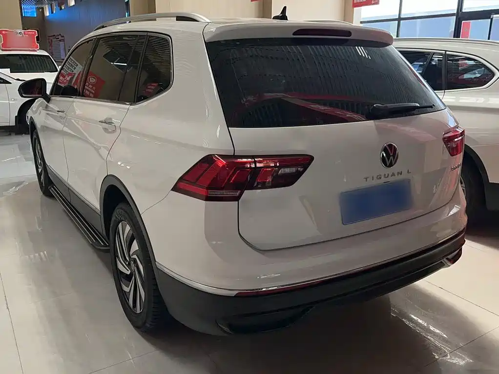 Volkswagen Tiguan L 2025 — фото 16