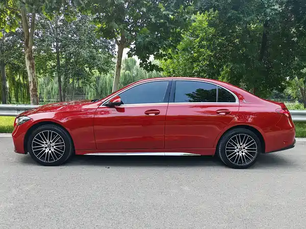 Mercedes-Benz C-Class 2023