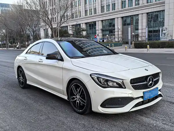 Mercedes-Benz CLA 2016