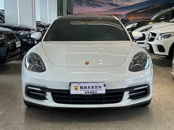 Porsche Panamera 2020