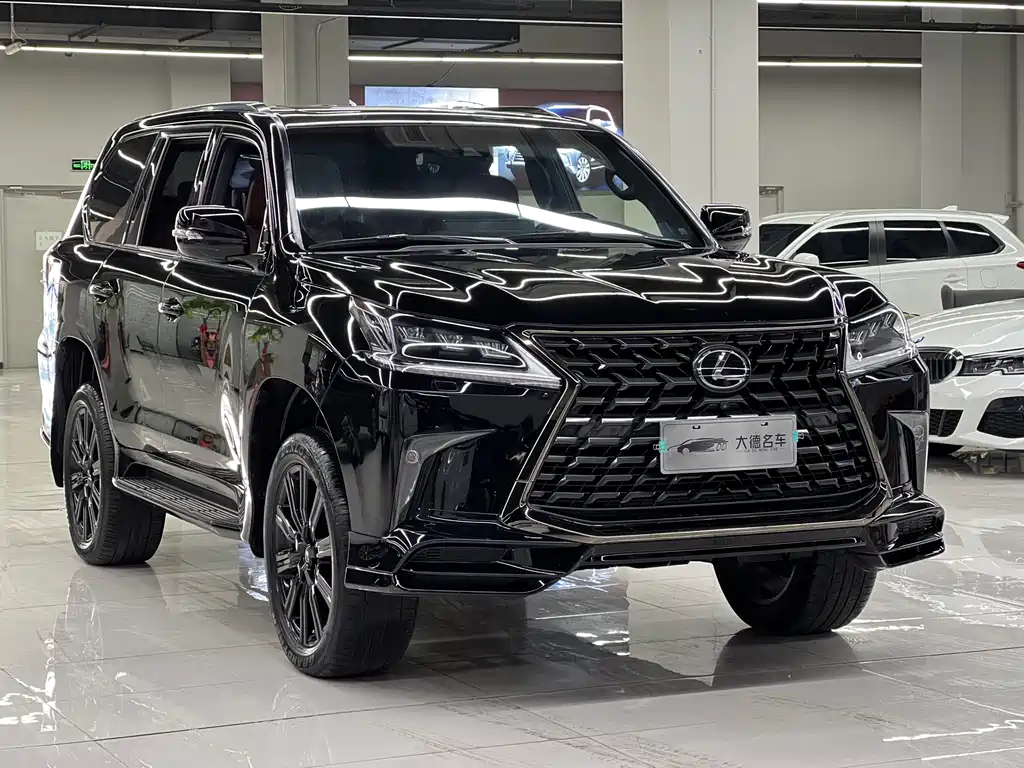 Lexus LX 2022 — фото 3