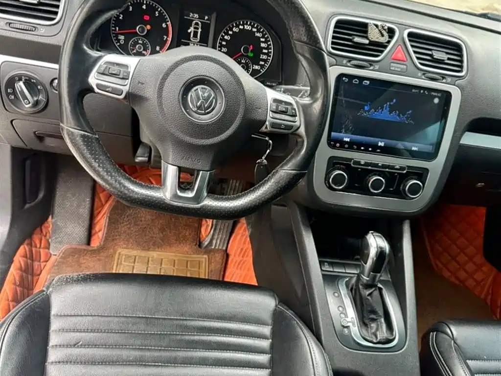 Volkswagen Scirocco 2011