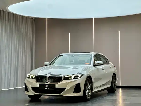 BMW i3 2022