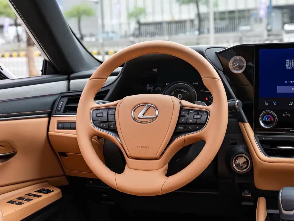 Lexus ES 2025 — фото 14