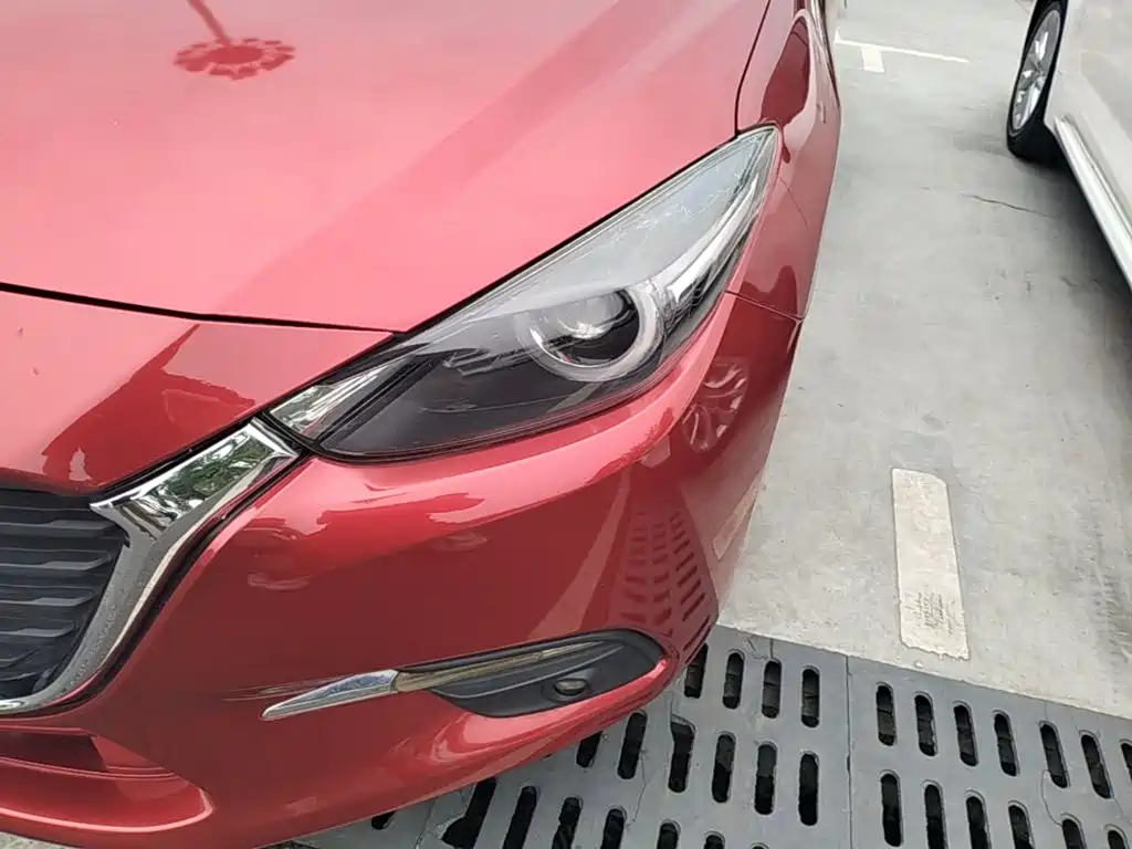 Mazda 3 Axela 2019 — фото 24