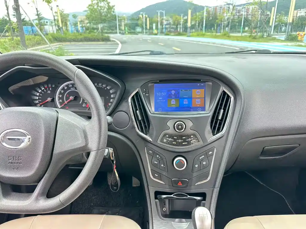 GAC Motor Trumpchi GA3S 2016 — фото 14