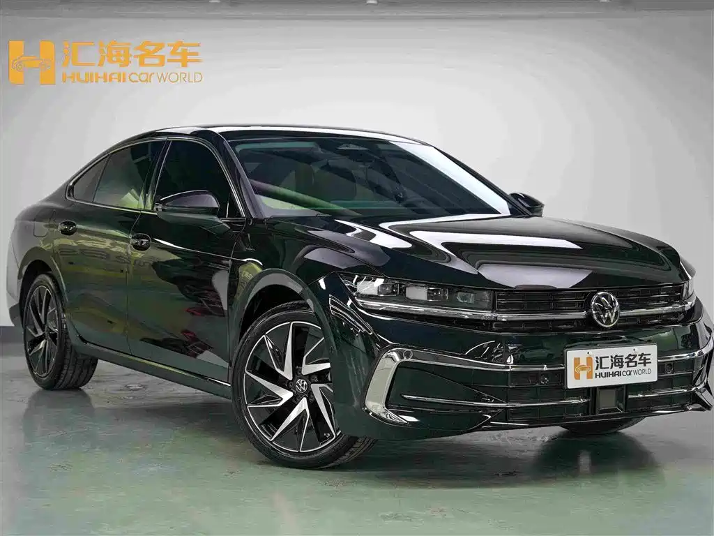 Volkswagen Magotan 2024