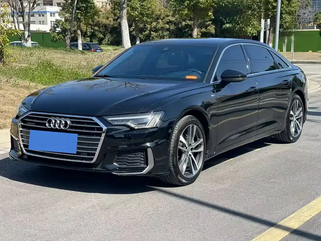Audi A6L 2020 — фото 1