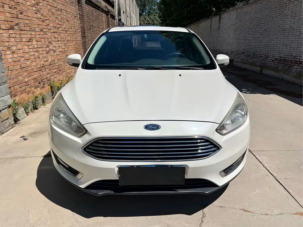 Ford Focus 2016 — фото 2