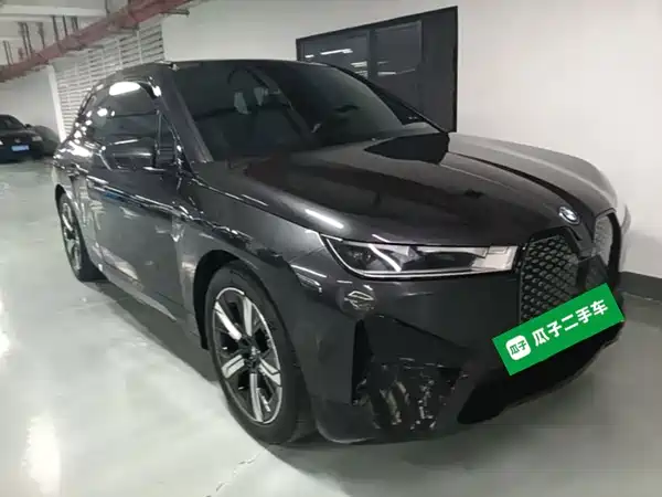 BMW iX 2023