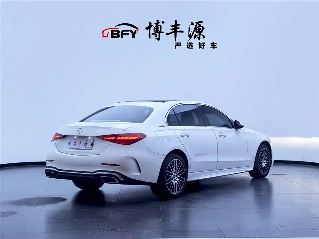 Mercedes-Benz C-Class 2025