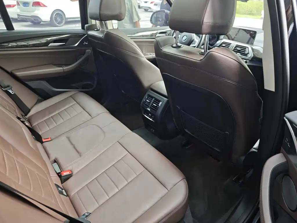 BMW X3 2020 — фото 16
