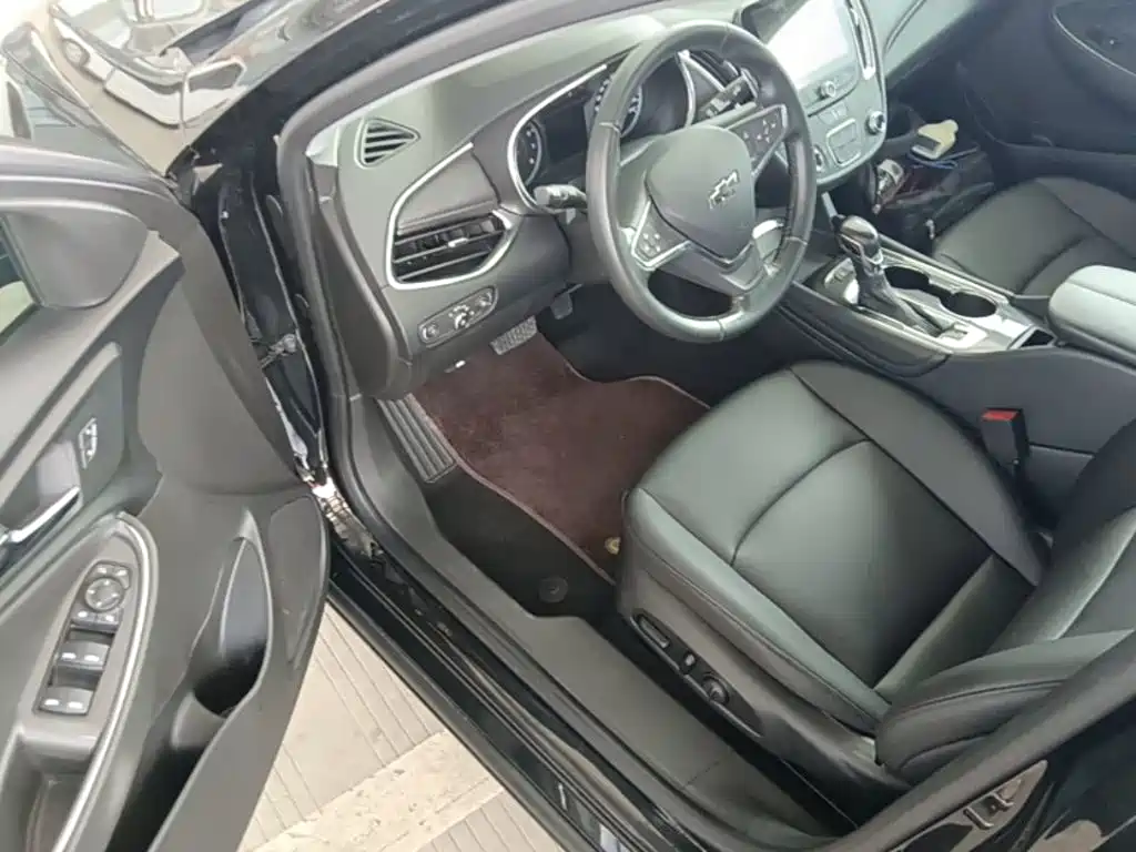 Chevrolet Malibu XL 2022 — фото 16