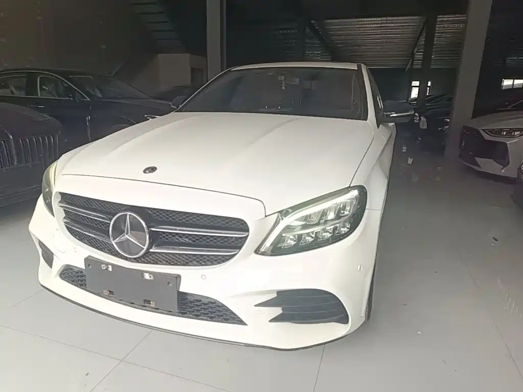 Mercedes-Benz C-Class 2020