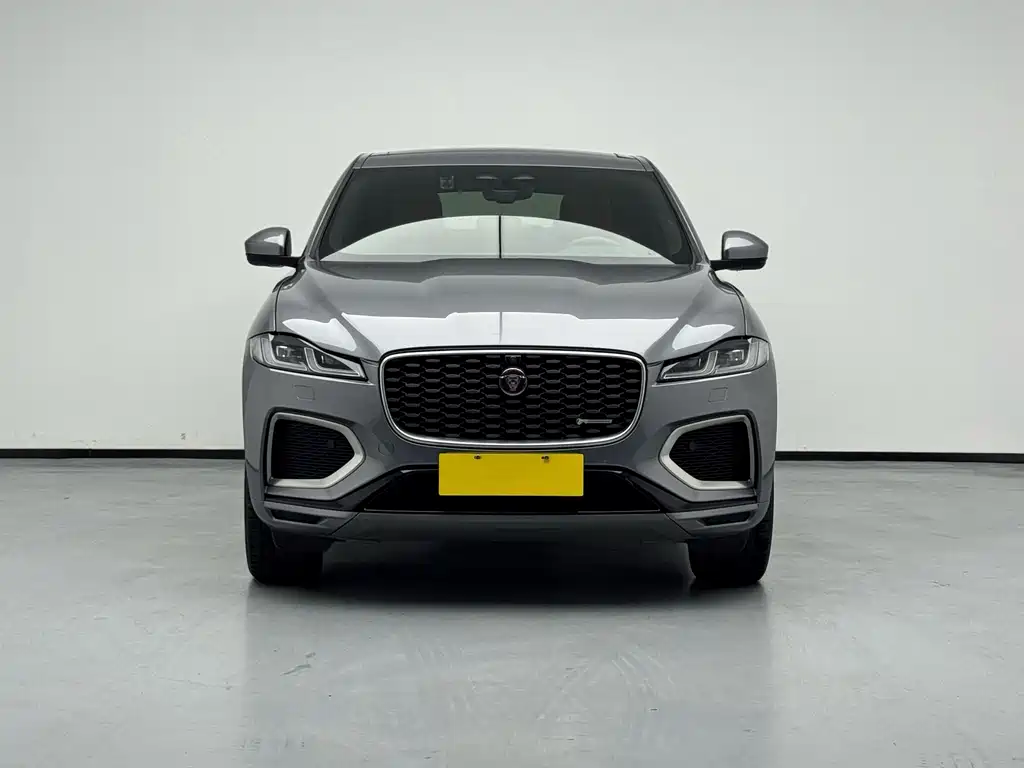 Jaguar F-PACE 2022 — фото 2