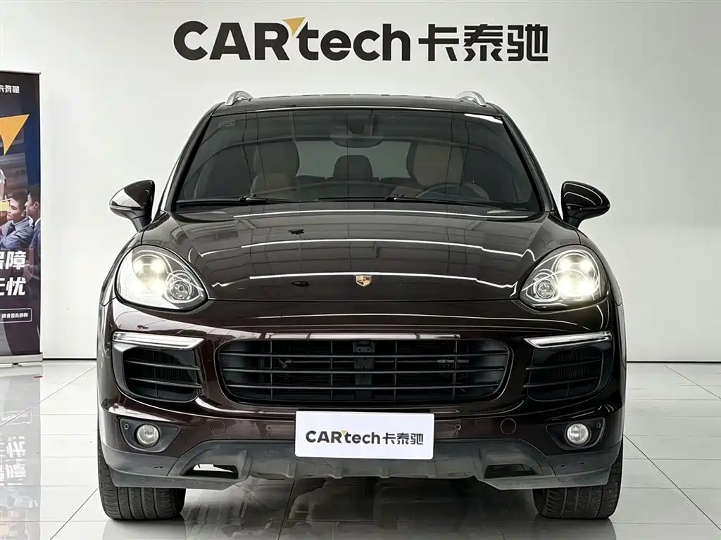Porsche Cayenne 2015 — фото 3