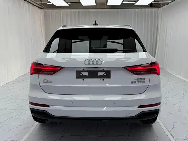 Audi Q3 2022