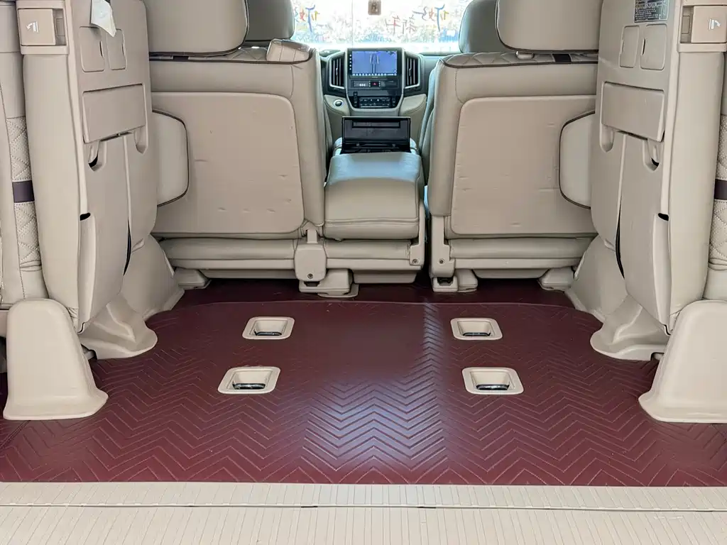 Toyota Land Cruiser 2014 — фото 12