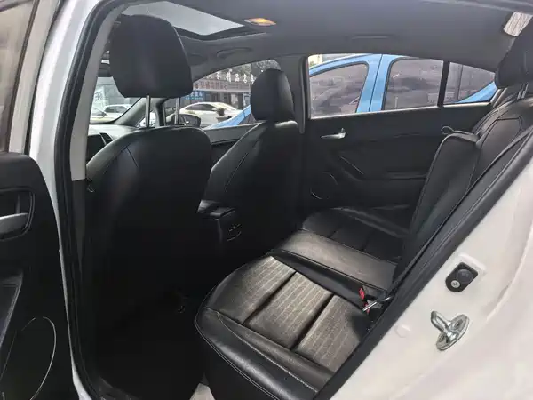 Kia K3 2018