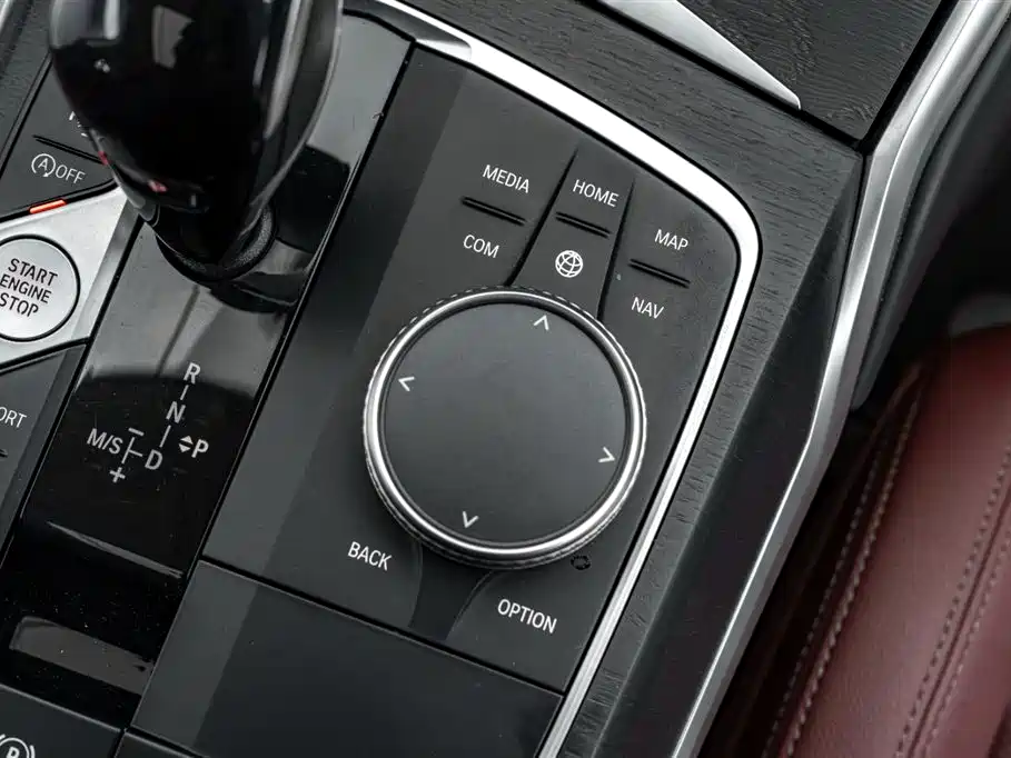 BMW 4 Series 2023 — фото 33