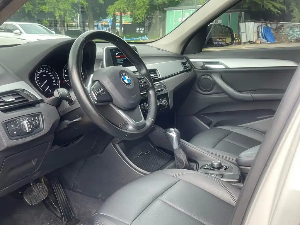 BMW X1 2019 — фото 17