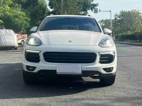 Porsche Cayenne 2020