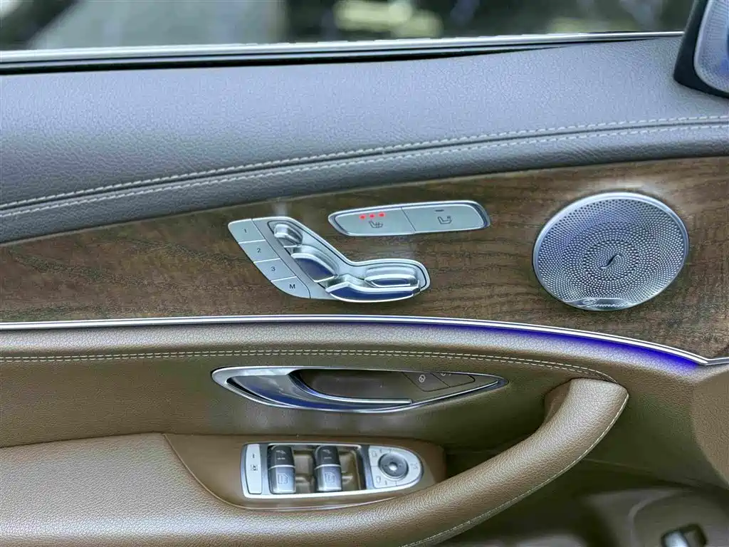 Mercedes-Benz E-Class 2019