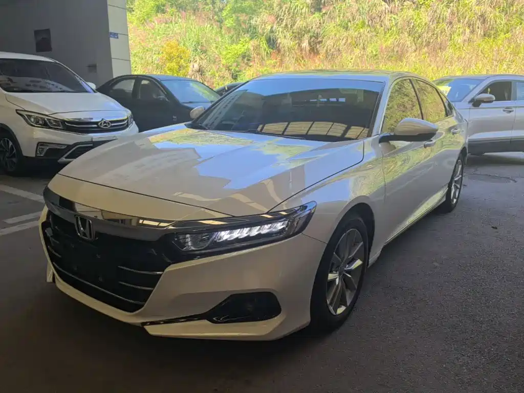 Honda Accord 2023 — фото 2