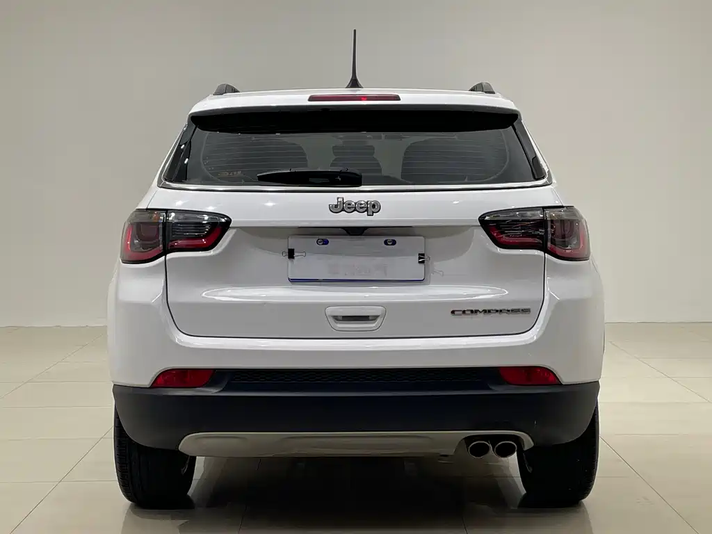 Jeep Compass 2020 — фото 6