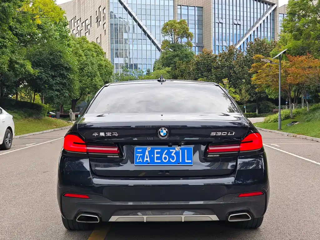 BMW 5 Series 2022