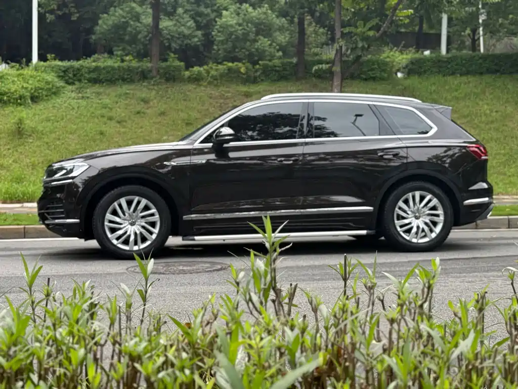 Volkswagen Touareg 2020 — фото 3