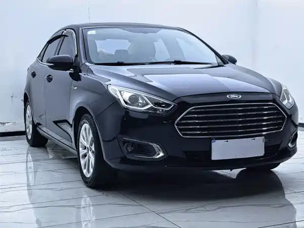 Ford Escort 2016