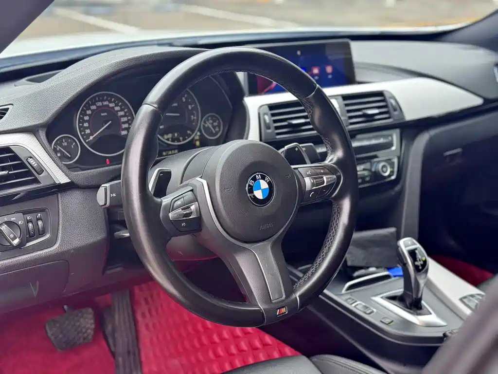 BMW 3 Series GT 2018 — фото 9