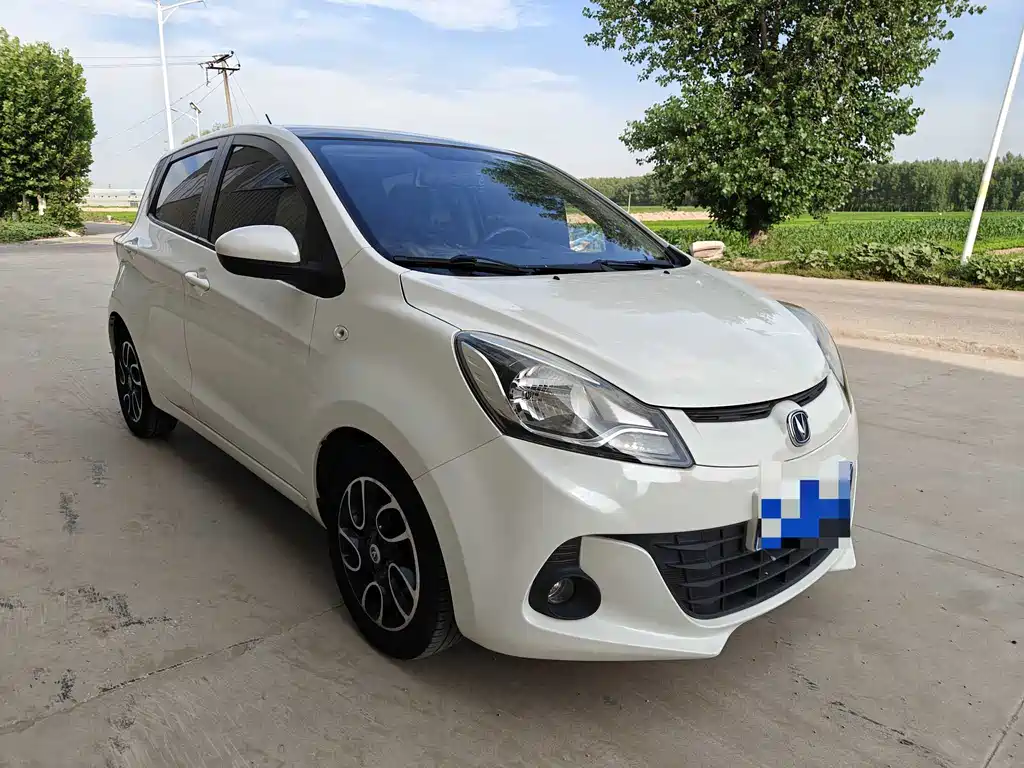 Changan BenBen 2015