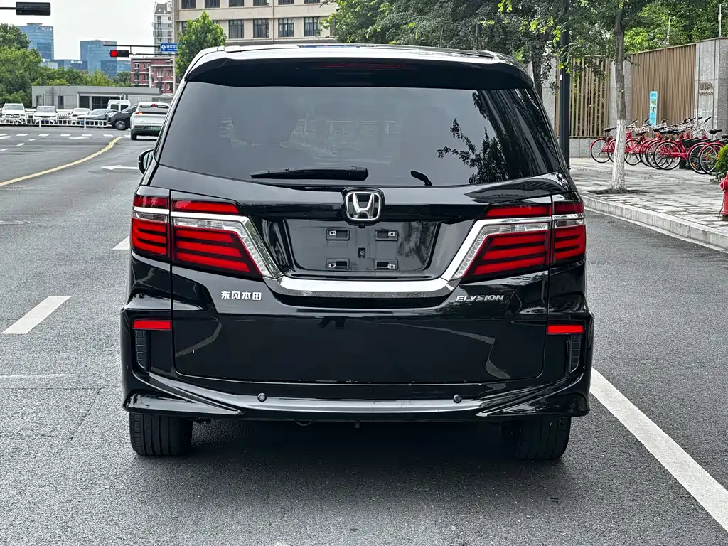 Honda Elysion 2019 — фото 7