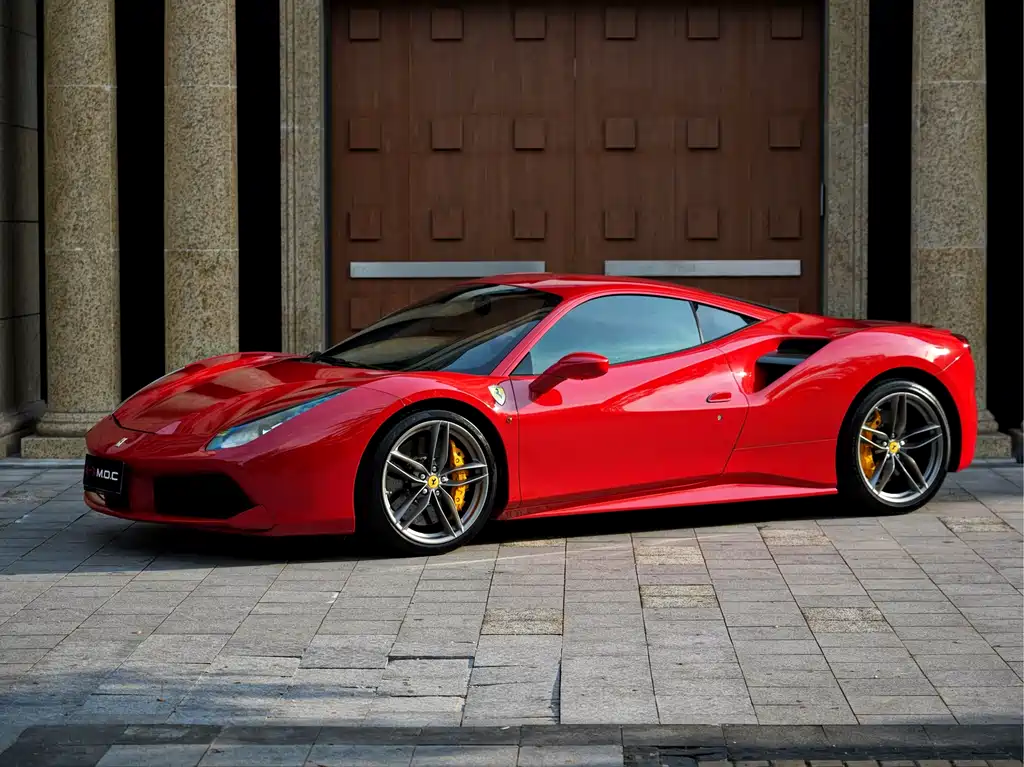 Ferrari 488 2016 — фото 1